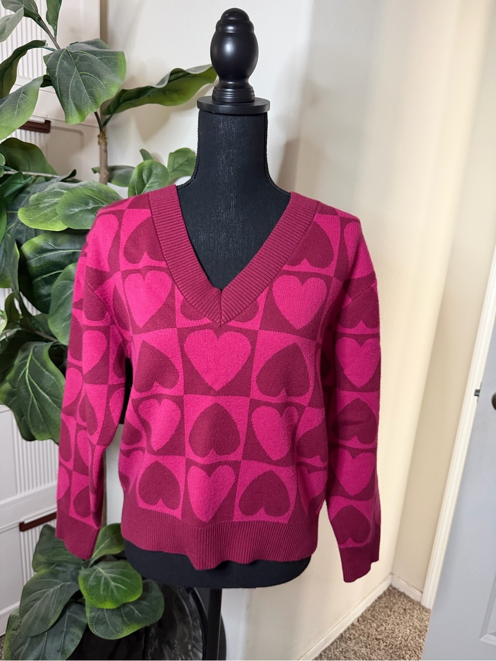 Womens Fuchsia Heart V-Neck Sweater